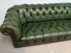 CANAPE CHESTERFIELD CUIR VERT