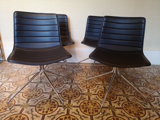 CHAISES VINTAGE