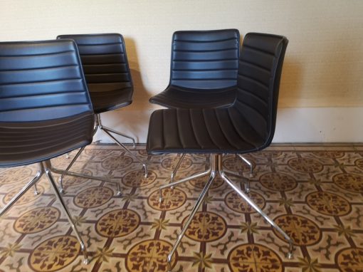 CHAISES VINTAGE