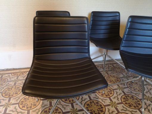 CHAISES VINTAGE