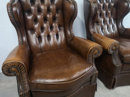 FAUTEUILS CHESTERFIELD CUIR MARRON