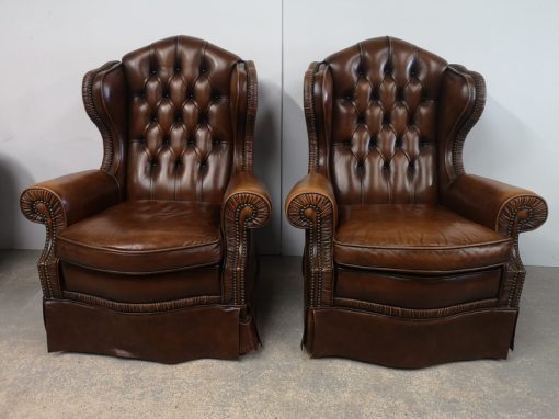 FAUTEUILS CHESTERFIELD CUIR MARRON