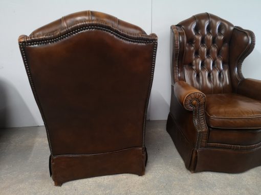 FAUTEUILS CHESTERFIELD CUIR MARRON